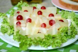 7_салат с курицей и ананасами