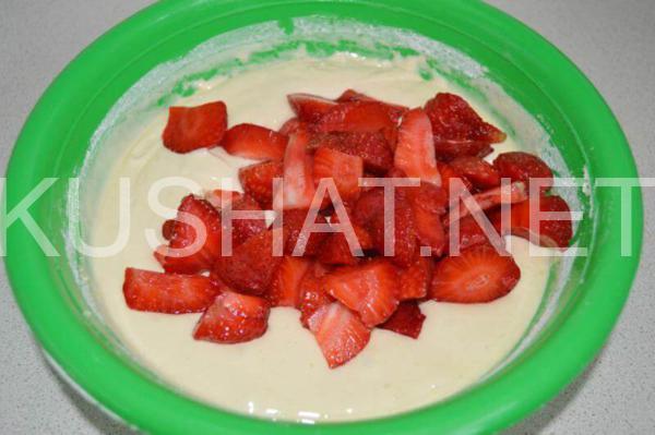 8_бисквит с клубникой