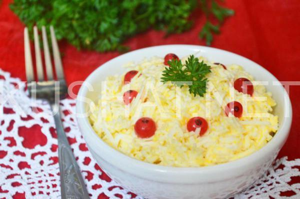 8_еврейский салат с плавленым сыром и яйцами