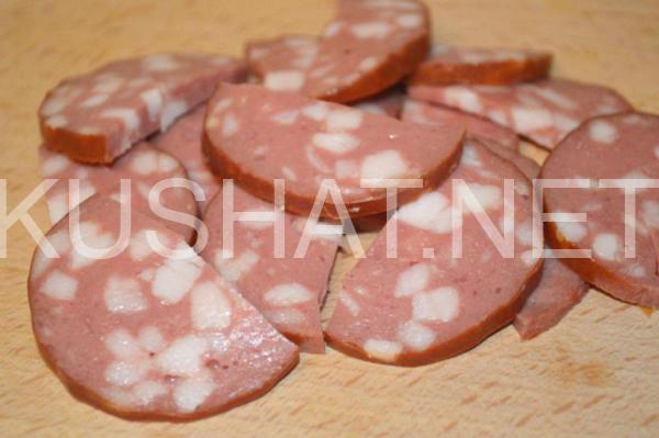 8_пицца на дрожжевом тесте с колбасой и кукурузой