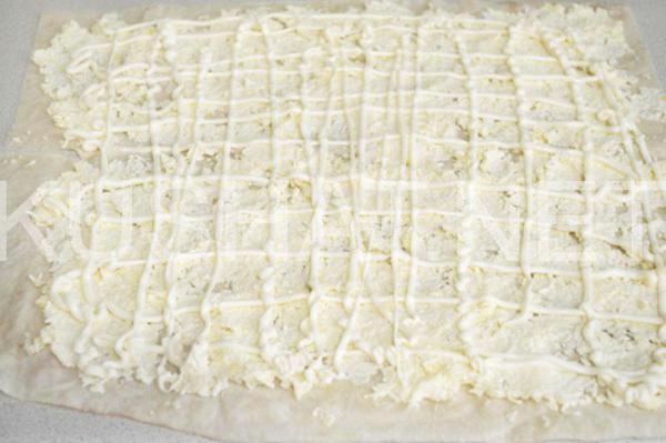 8_рулет из лаваша с крабовыми палочками и плавленым сыром