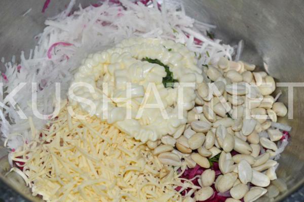 салат из редьки с сыром и орехами 8_салат из редьки с сыром и орехами