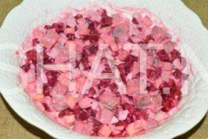 8_салат со свеклой, сельдью и сыром