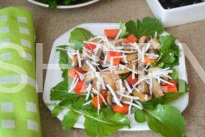 8_теплый салат с рукколой и грибами шампиньонами