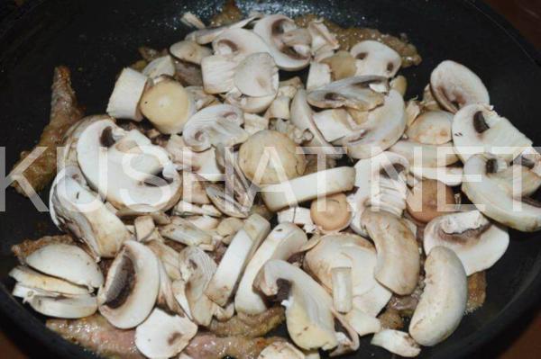 9_бефстроганов из говядины с грибами