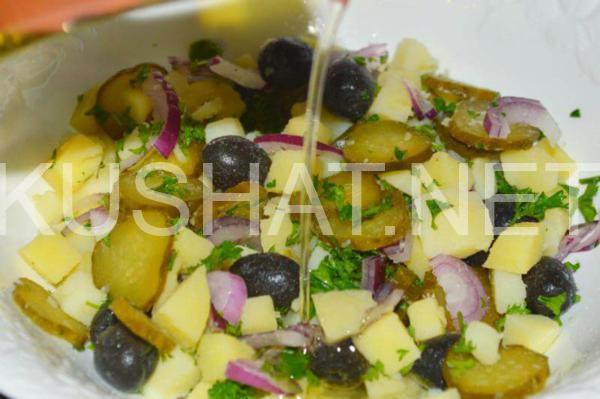 9_картофельный салат с солеными огурцами