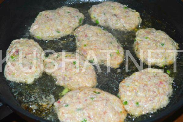 9_мясные котлеты с творогом