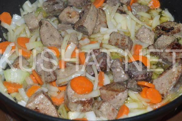 9_печень говяжья жареная с луком и морковью