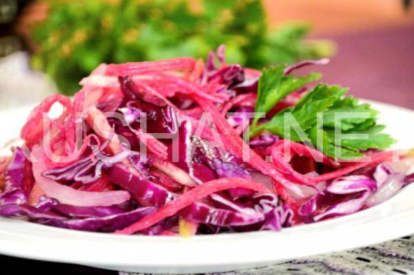 9_салат из краснокочанной капусты с колбасой и арбузной редькой