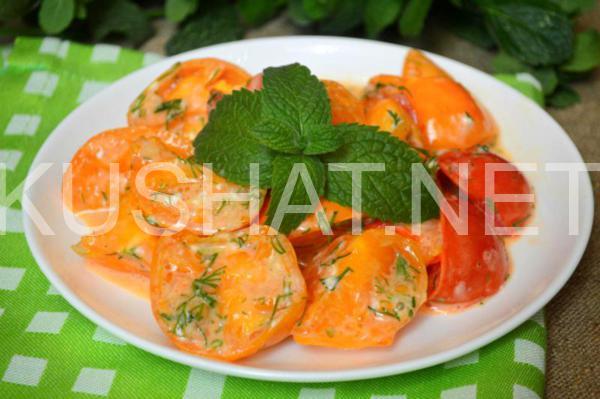 9_салат из помидоров с чесноком и майонезом