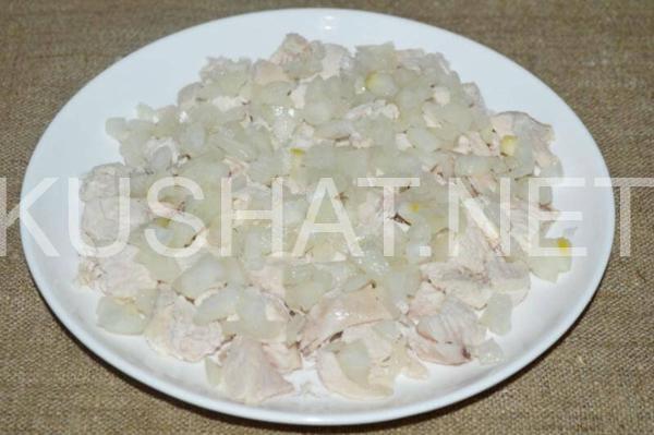 9_салат Подсолнух с чипсами, курицей и грибами