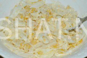 9_салат с кальмарами, кукурузой, яйцом и сыром