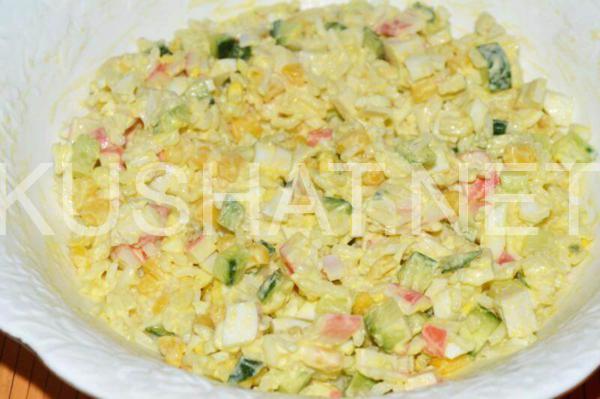 9_салат с крабовыми палочками и рисом