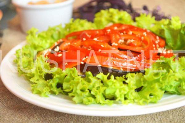 10_теплый салат с баклажанами и перцем